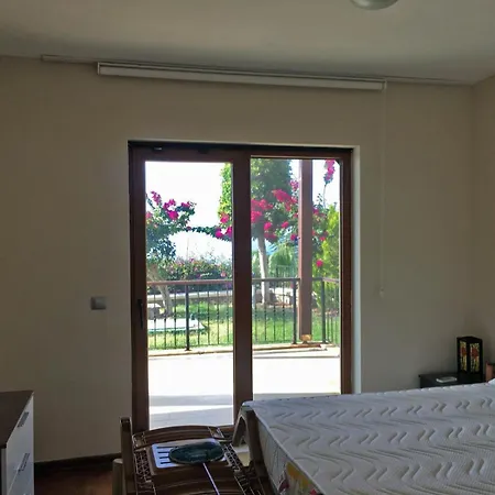 Manolya Villa *