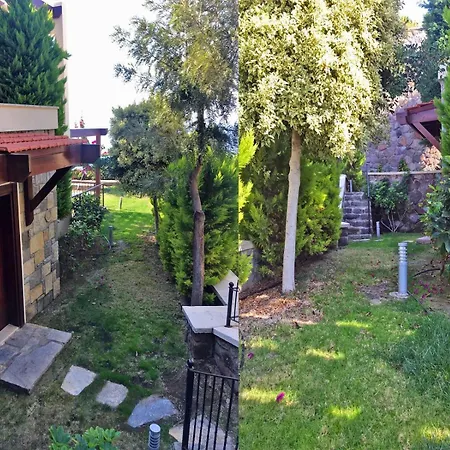 Manolya Villa *